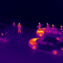 رؤية ليلية أحادية العين 384 × 288 نطاق تصوير حراري عالي الدقة 16X كاميرا تكبير رقمية مع 6 لوحة ألوان للرؤية الليلية للصيد